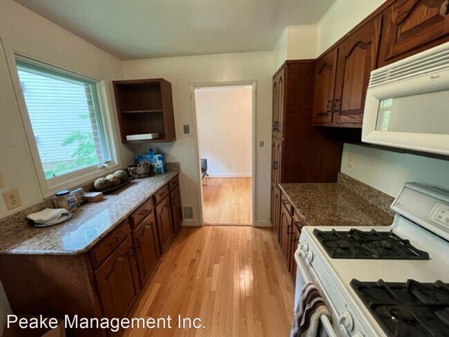 Building Photo - 4 br, 2 bath House - 2510 N. Upland St