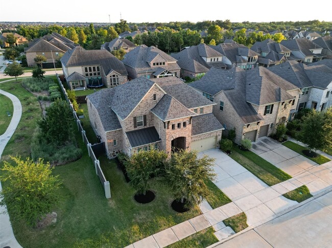 Building Photo - 1107 Passion Flower Wy