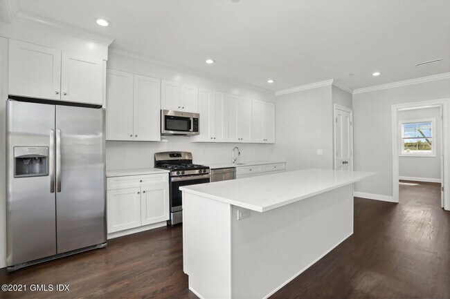 Foto del edificio - 4 Armonk St
