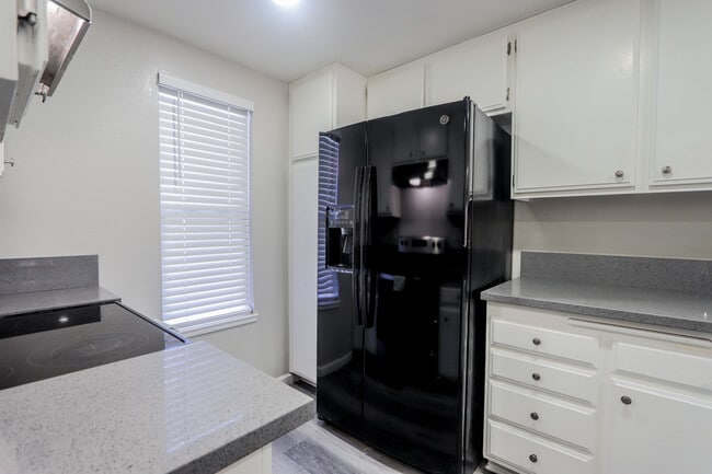 Building Photo - 1162 Desert Willow Ln