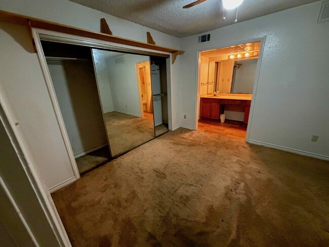 Photo - Cozy 1BD Condo in Richardson ISD with Fireplace & Amenities