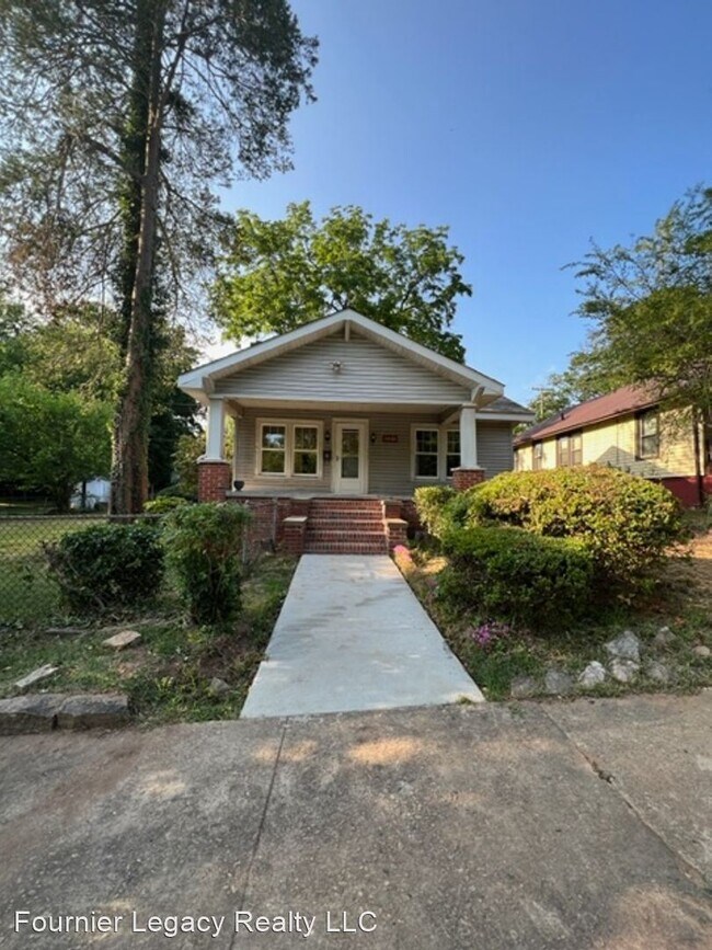 Foto del edificio - 3 br, 2 bath House - 1502 Grove Street