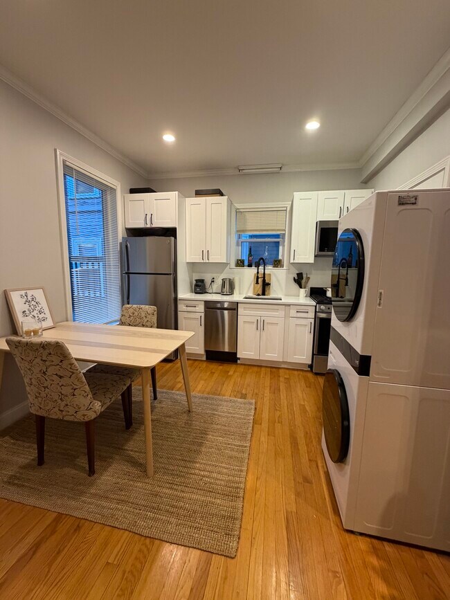 Foto del edificio - 1552 Cambridge St