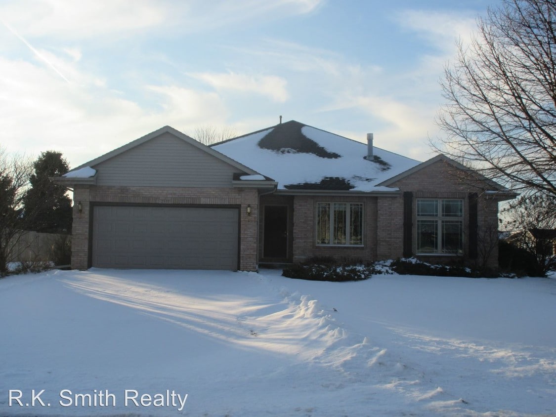 2537 N Wuthering Hills Dr, Janesville, WI 53546 Condo for Rent in