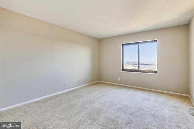 309 Yoakum Pky Alexandria, VA 22304 - Alquileres en Alexandria, VA