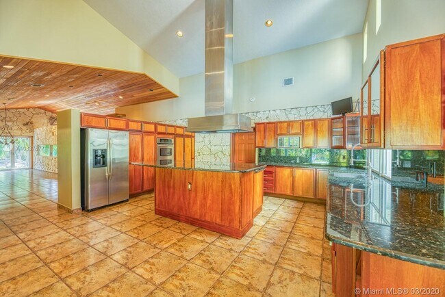 Foto del edificio - 7997 SW 76th Ave
