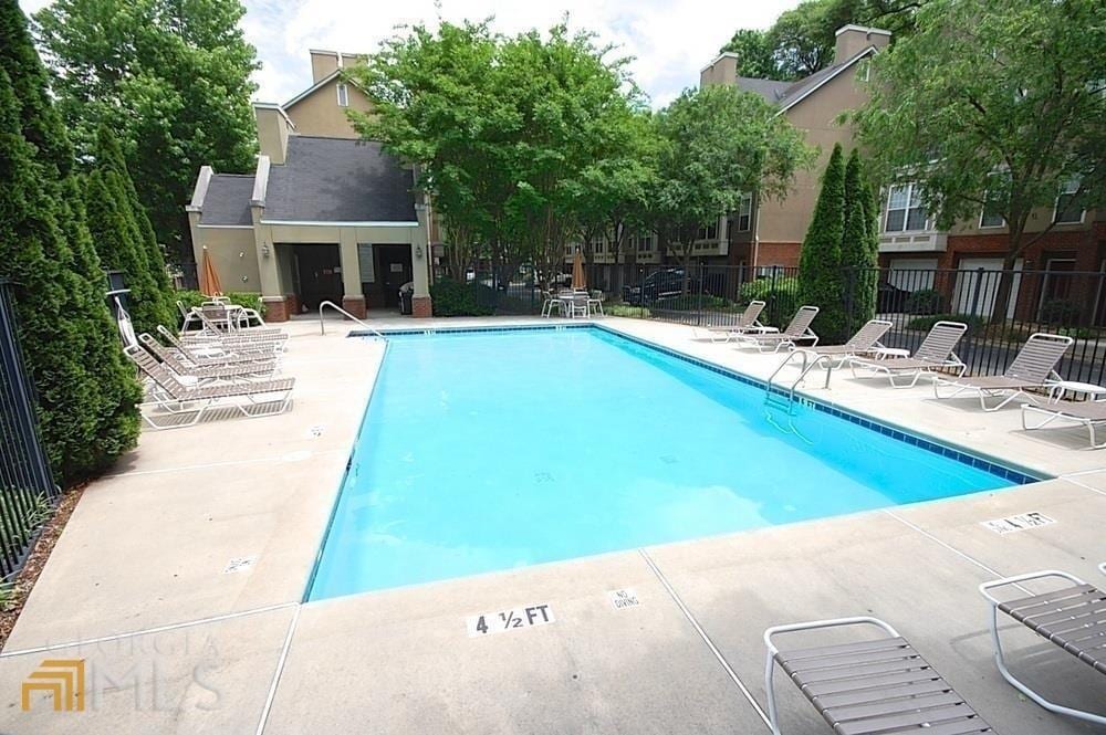 Foto del edificio - 1166 Village Ct SE