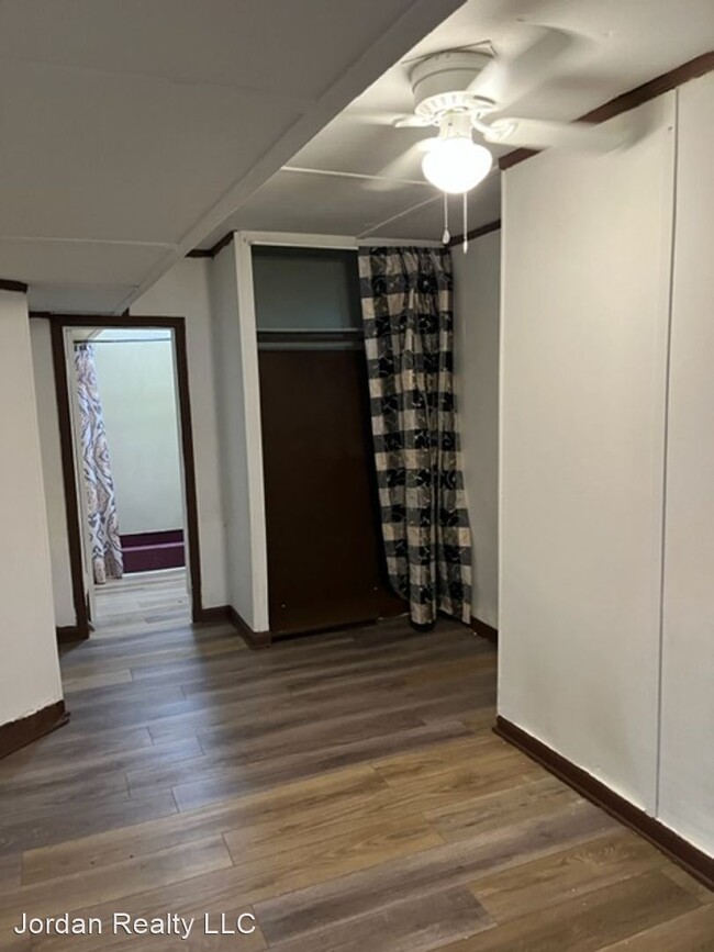 Building Photo - 1 br, 1 bath House - 50-2 Carolina Street