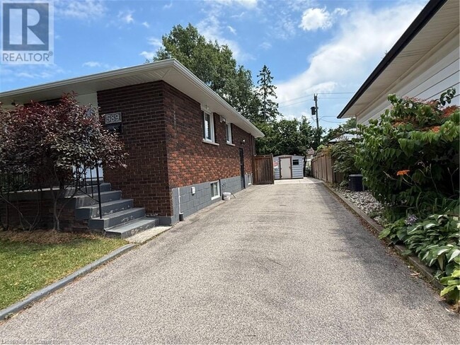 Building Photo - 589 Wilene Dr
