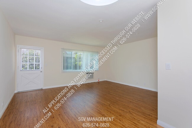 Building Photo - 255 S Madison Ave