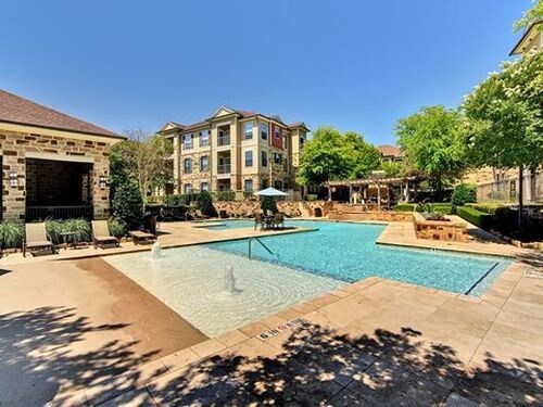 Foto principal - 1719 Grand Ave Pkwy