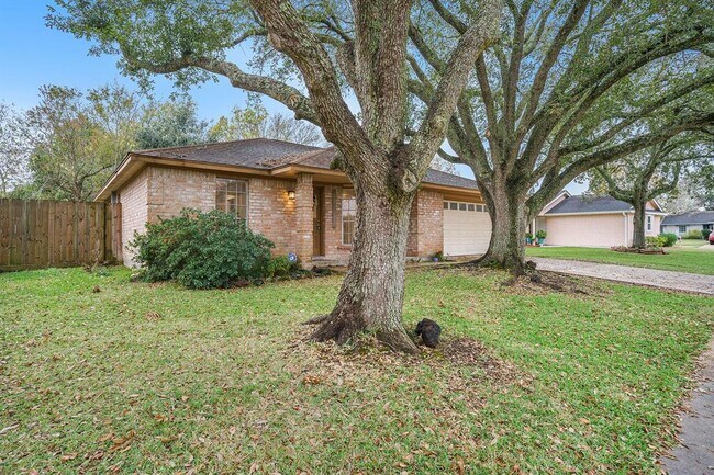 Foto del edificio - 17306 Fife Ln