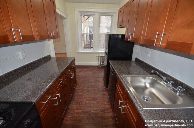 Building Photo - 1163 Boylston St