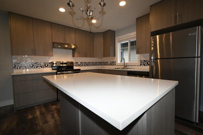 Building Photo - 3 bedroom in Prince George BC V2L 3R5