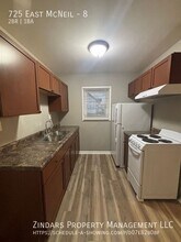 Building Photo - 725 McNeil