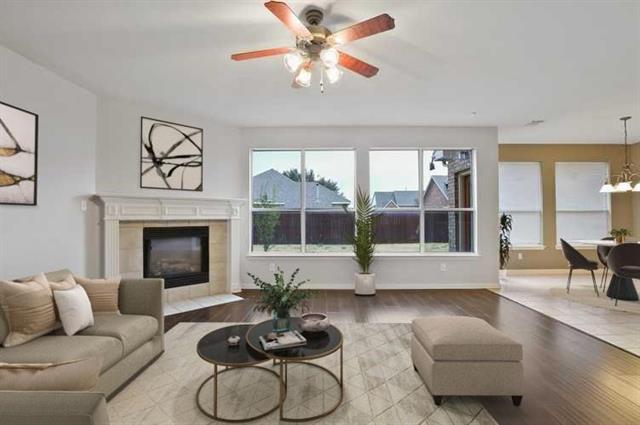 Foto del edificio - 628 Daisy Dr