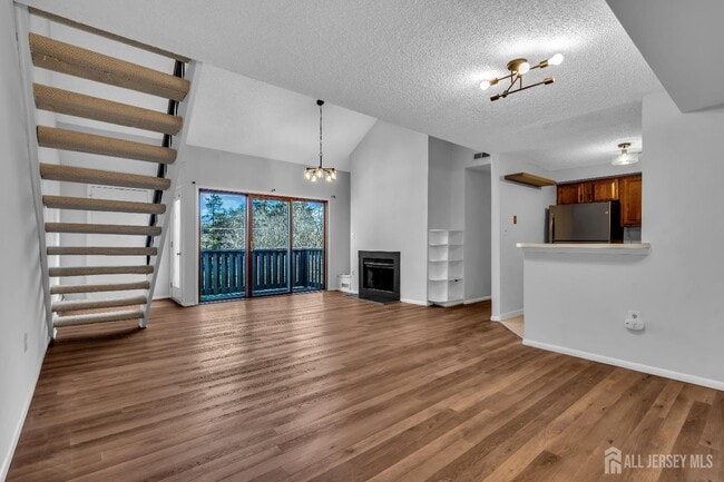 Building Photo - 2016 Aspen Dr