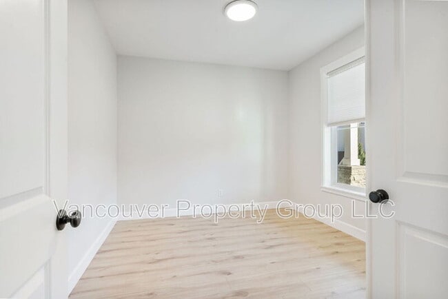 Foto del edificio - 746 SE 38th St