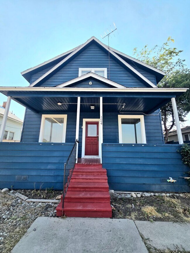 Building Photo - 124 N Buchanan Ave