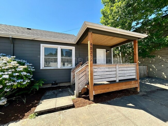 Photo - 4831 N Maryland Ave Apartment