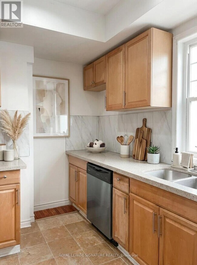 Photo du bâtiment - 6 Trueman St