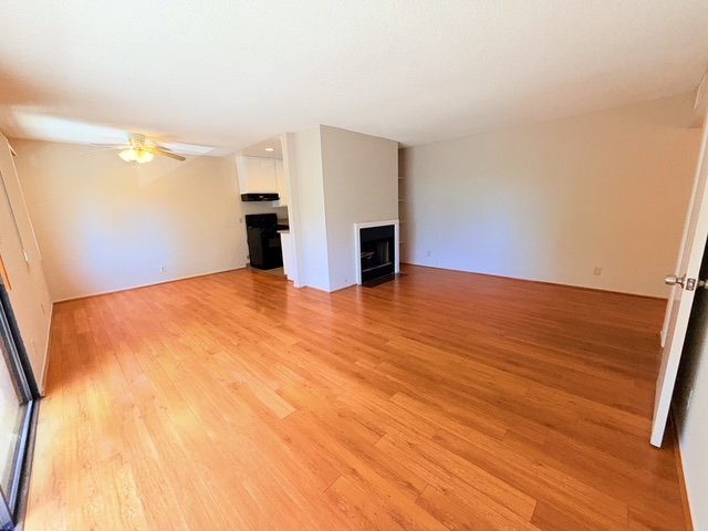 Foto del edificio - 430 E San Jose Ave