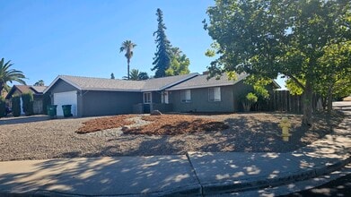 Building Photo - 1 New Dawn Cir