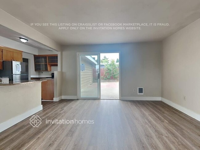 Foto del edificio - 1131 Lenore Dr
