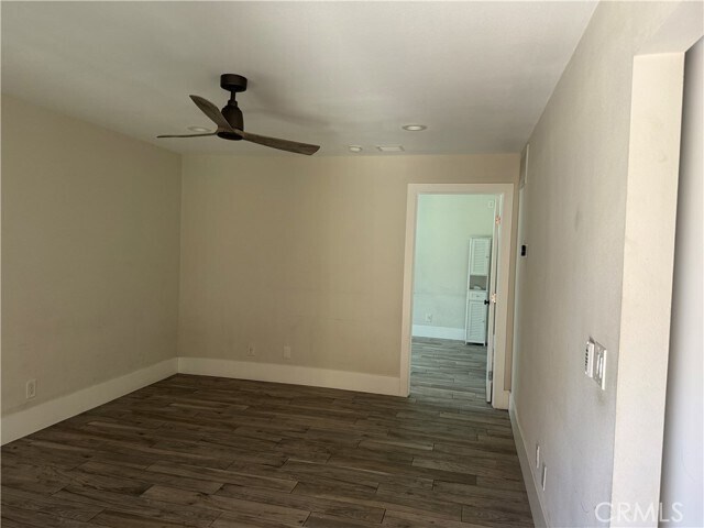 Foto del edificio - 2700 N Brea Blvd