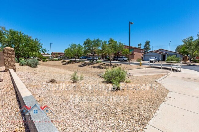 Foto del edificio - 25146 W Parkside Ln S