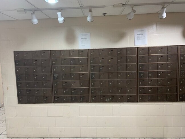 Foto del edificio - 5055 NW 7th St