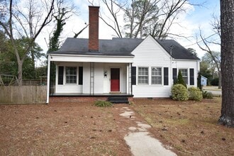 Building Photo - 500 Huske St