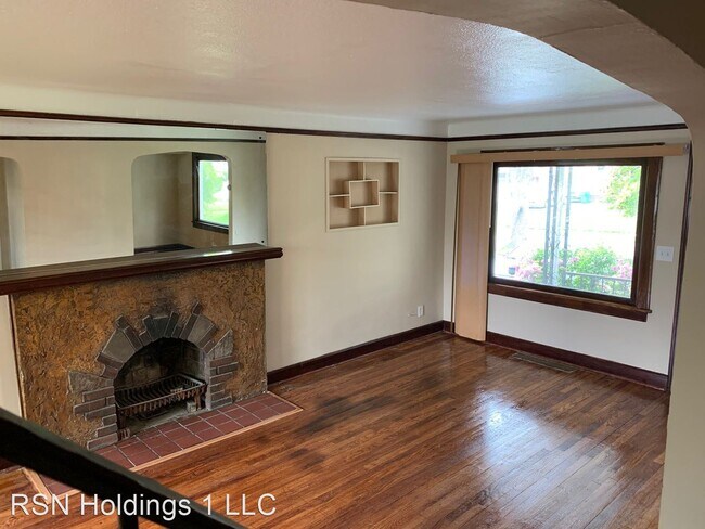 Building Photo - 3 br, 1.5 bath House - 20604 FRANKLIN RD