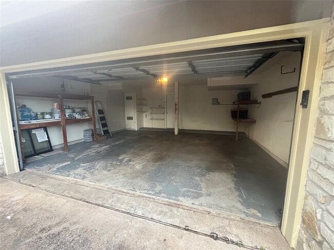 Building Photo - 11502 Quarter Horse Trail