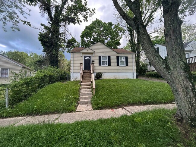 Foto del edificio - 4715 Green Glen Ln
