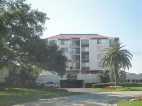 Building Photo - 6218 Palma Del Mar Blvd S