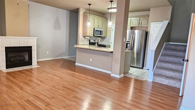 Building Photo - 2100 Pipers Field Dr