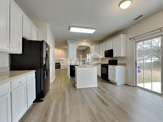 Foto del edificio - 3040 Bethwicke Ct