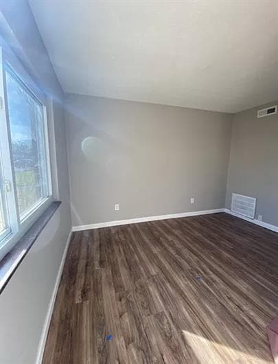Building Photo - 125 Louella Dr