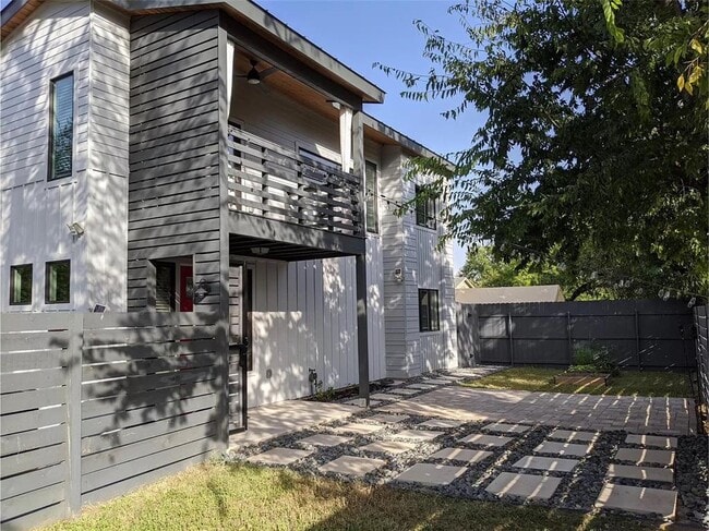 Building Photo - 4601 Kitty Ave