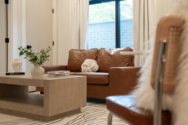 Foto del edificio - 3934 14th St NW