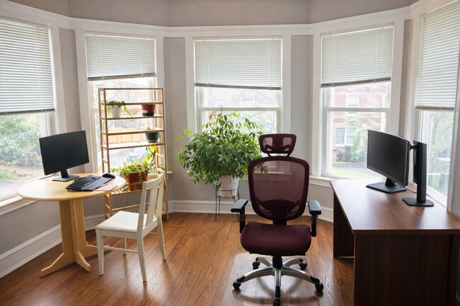 Building Photo - 6656 N Newgard Ave