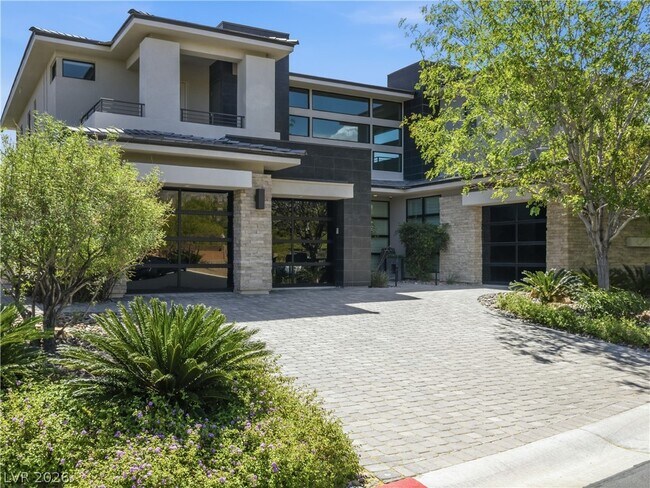 Foto del edificio - 4222 Bronze Ridge St