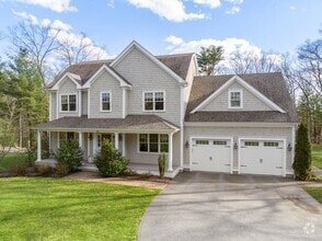 Building Photo - 76 Oxbow Rd