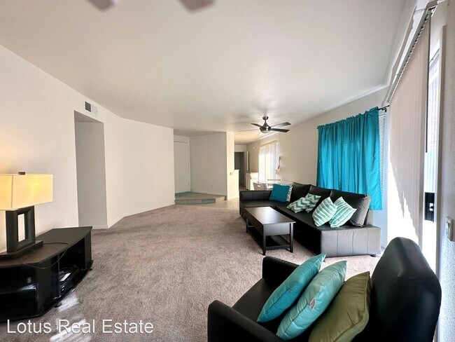 Foto del edificio - 3 br, 2 bath House - 7018 S 42nd St.