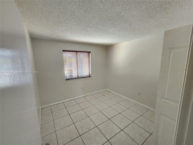 Foto del edificio - 6251 SW 131st Ct
