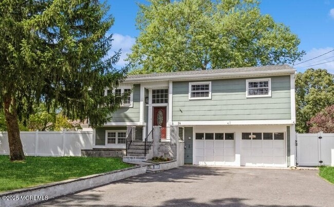 Building Photo - 24 Layton Ave