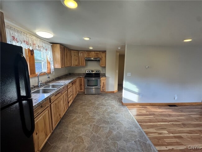 Building Photo - 5845 NY-46