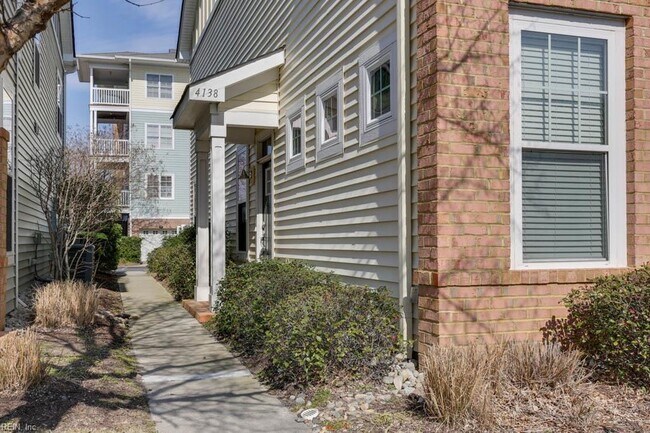 Foto del edificio - 4138 Seafarer Ave