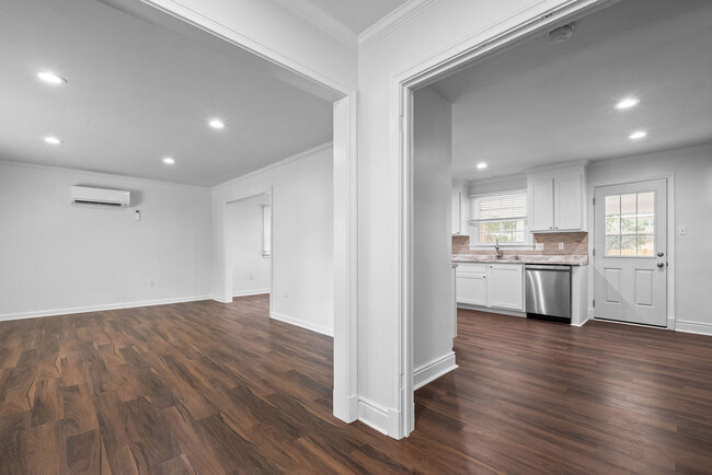 Foto del edificio - 8421 Michaels Rd